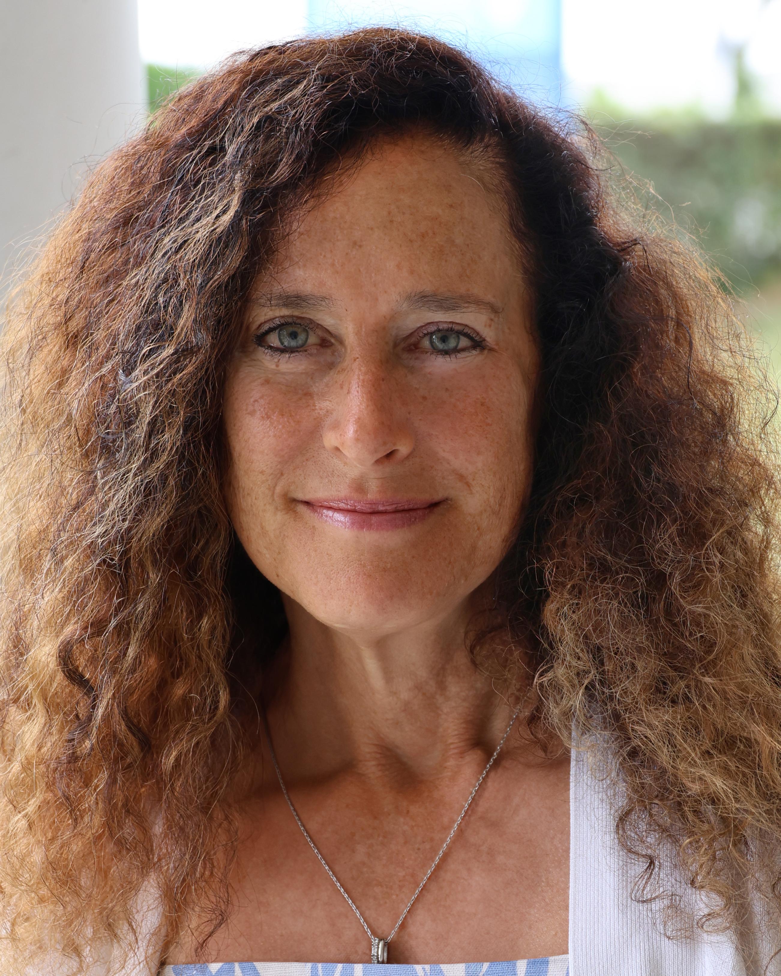 headshot of Dr. Barbara Schwartz-Bechet